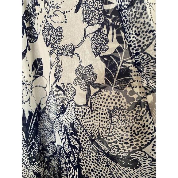 Kimberly C. Navy Blue Floral Topical Light Weight Duster L/XL - Picture 3 of 6